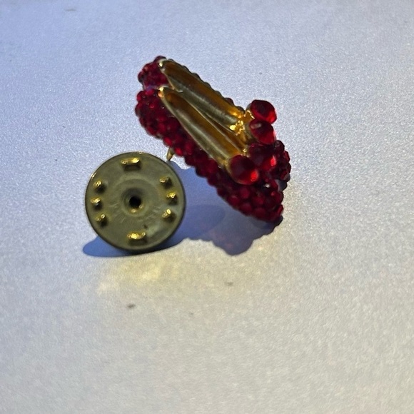 Vintage Ruby Red Slipper Pin - Picture 11 of 16